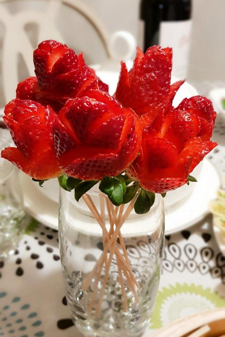 草莓玫瑰花