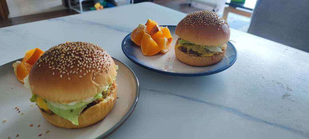 做了10000个汉堡胚后，我来教你最简单的做法