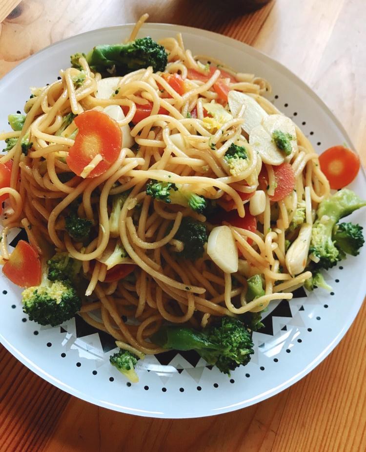 蚝油老抽拌面 --- 快手美味早饭