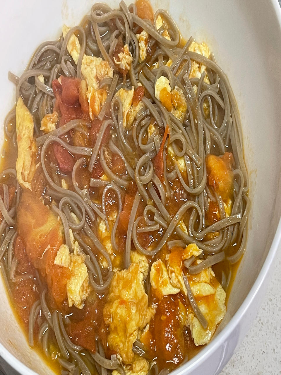 番茄鸡蛋浓汤面