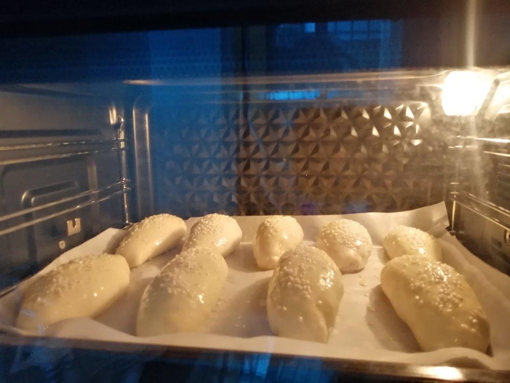 超好吃的肉松面包