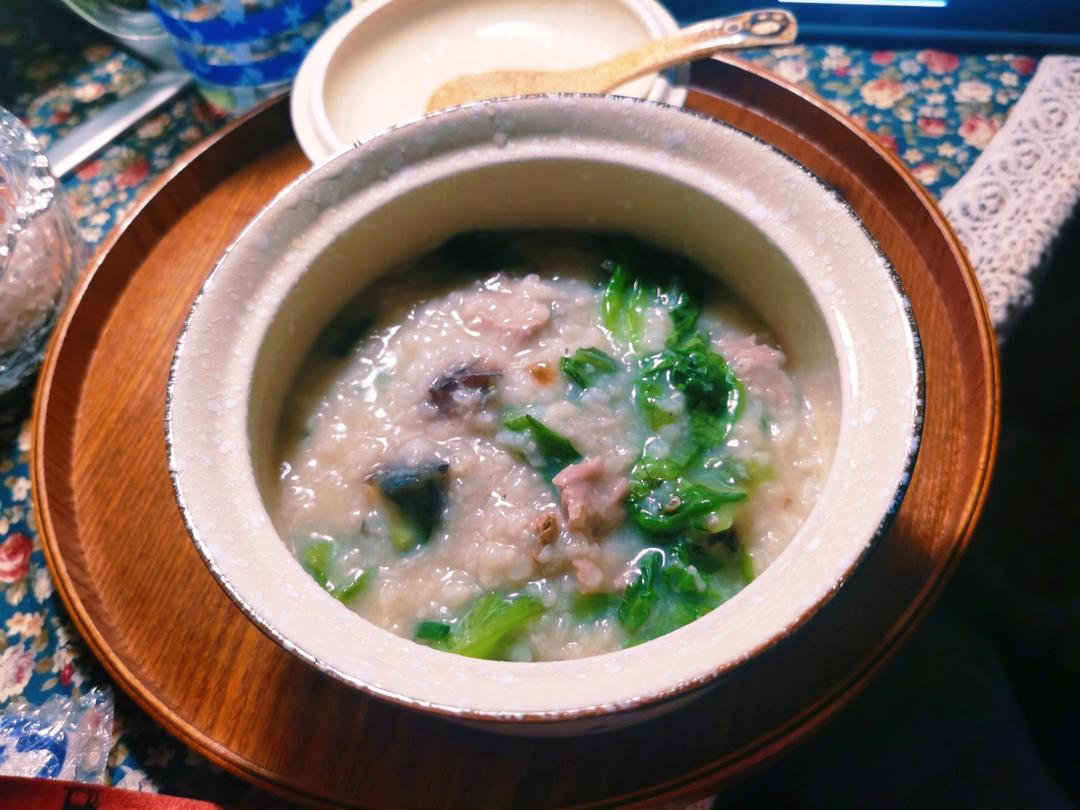 十五分钟快手之香滑皮蛋瘦肉粥(附五分钟电饭煲电压力锅更快捷方法)