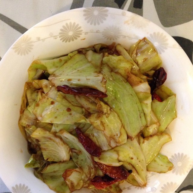 干锅培根手撕包菜