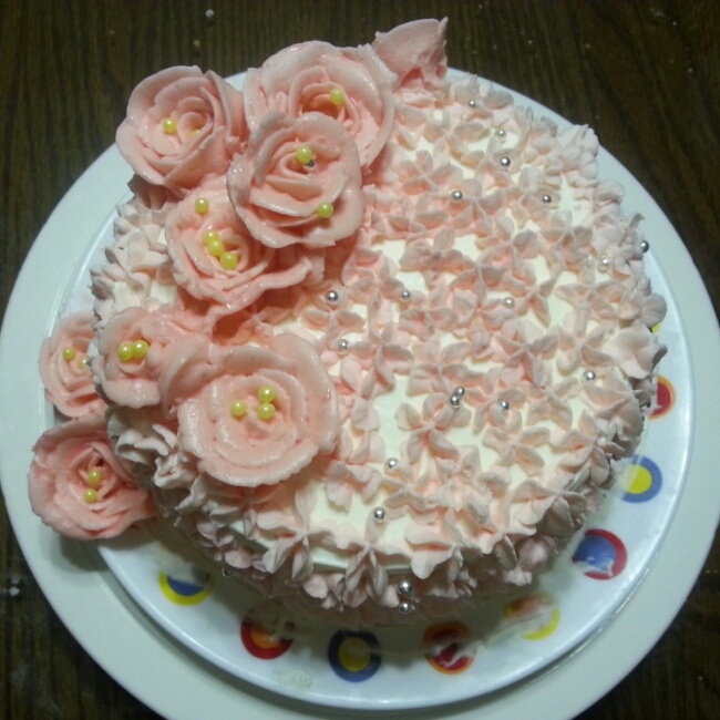 包心玫瑰裱花蛋糕