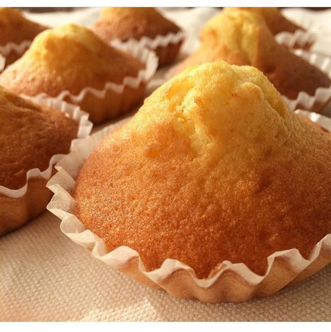 小粉丝做的柠檬玛德琳蛋糕