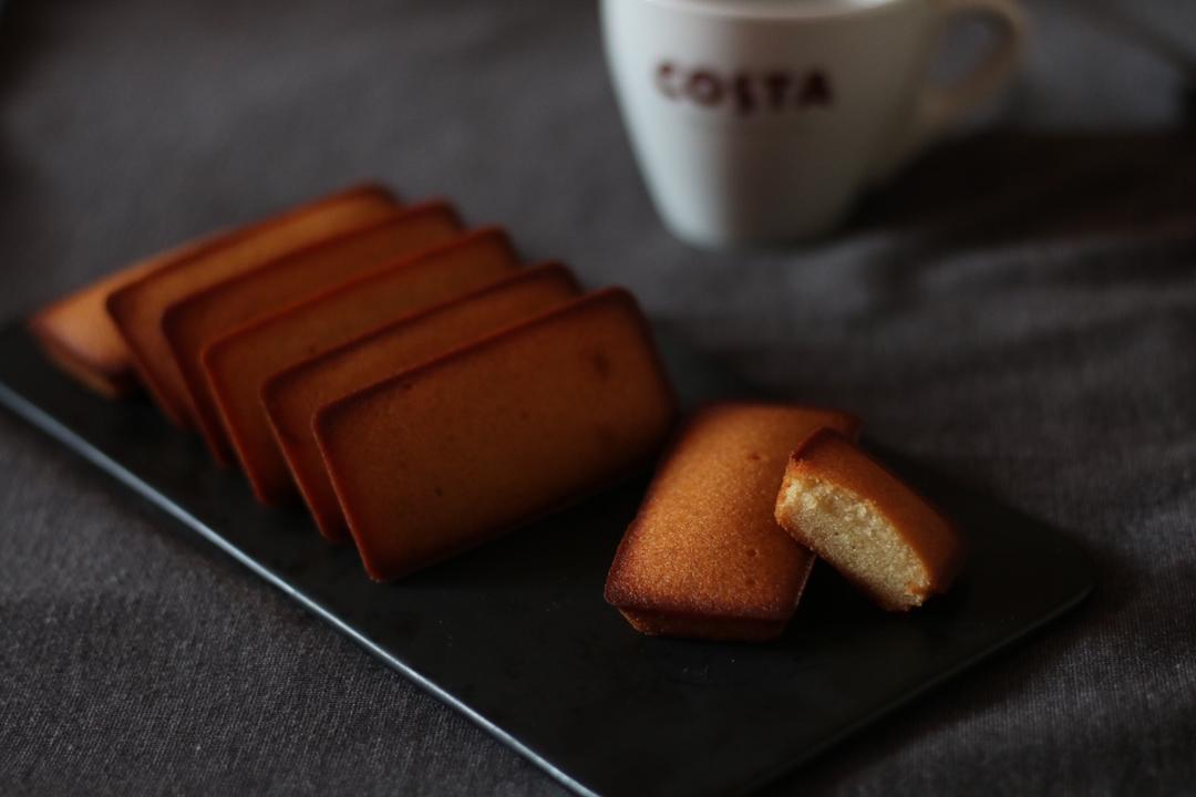 咖啡百利甜费南雪