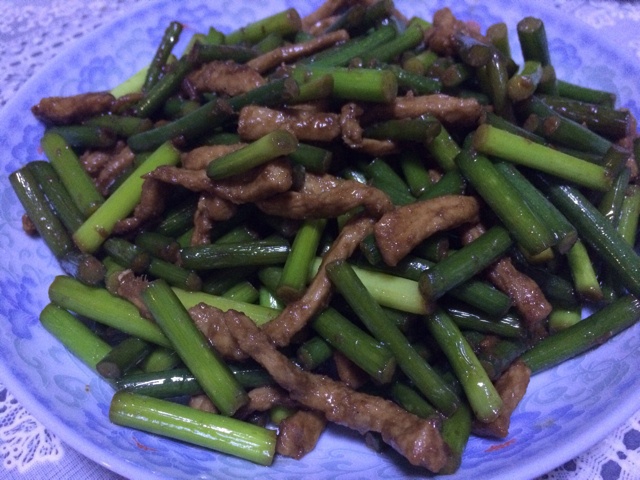 蒜薹炒肉丝