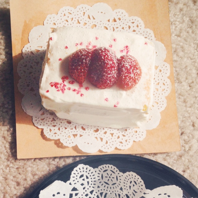 草莓鲜奶油蛋糕