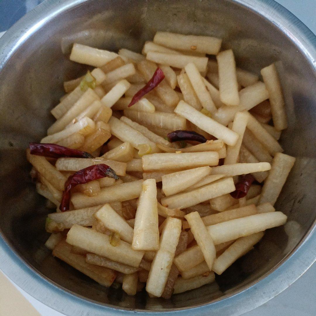 比肉还好吃的，炒白萝卜