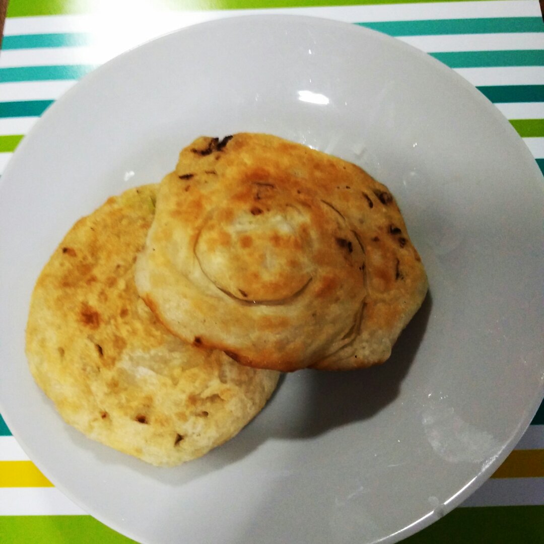 葱油饼（附详细步骤图）
