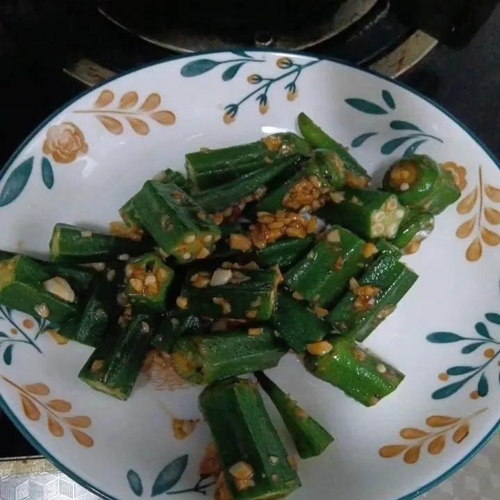 蚝油秋葵