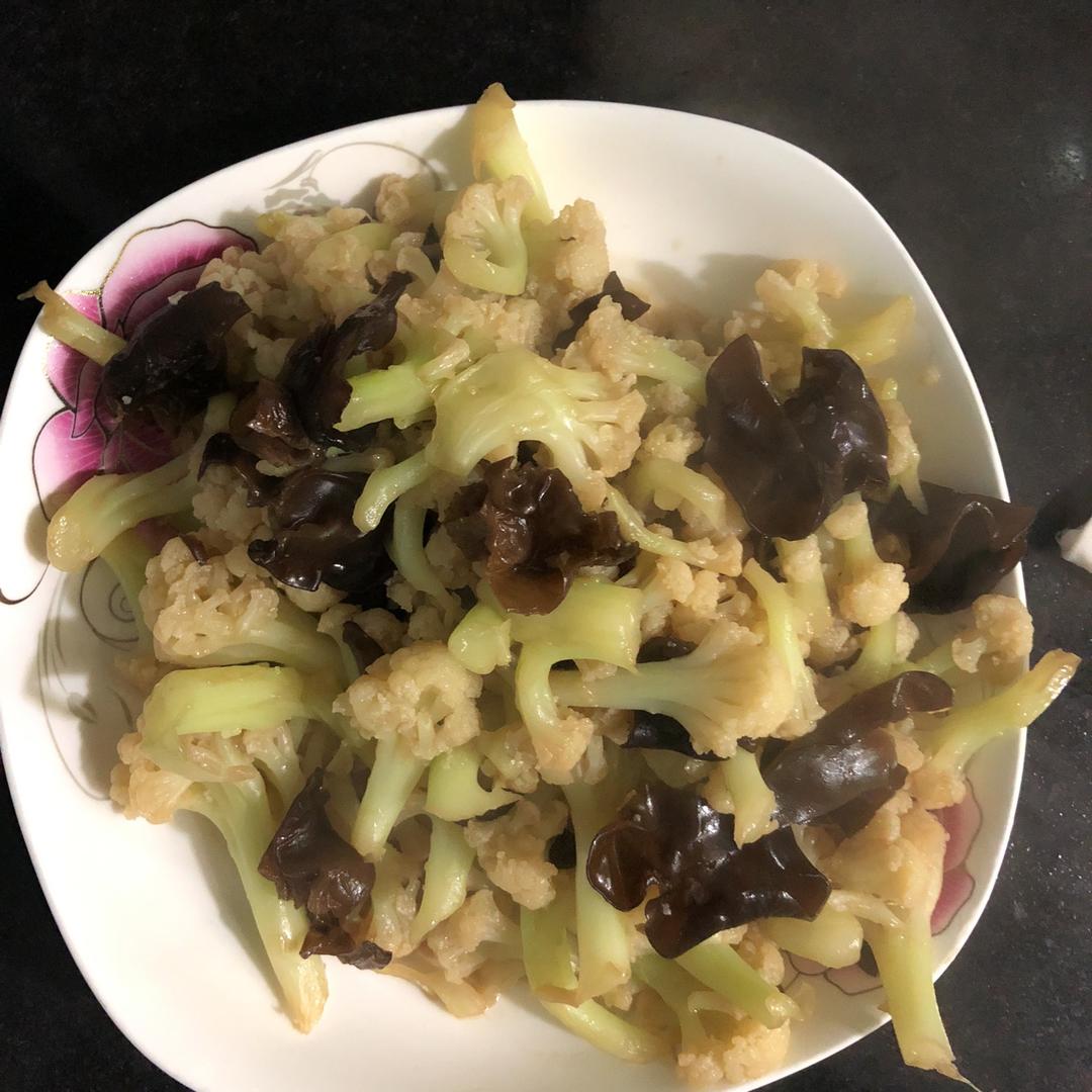 花菜炒木耳