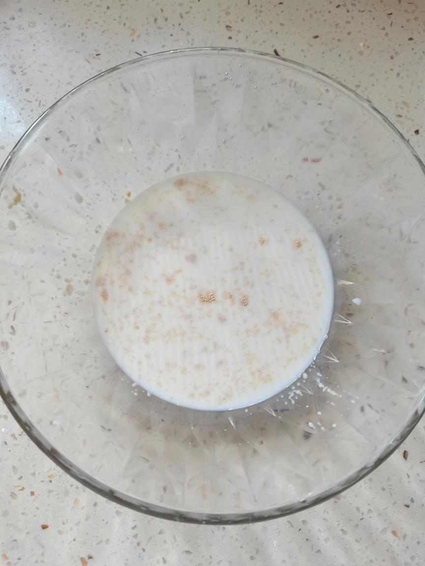 纯奶手撕吐司的做法 步骤1