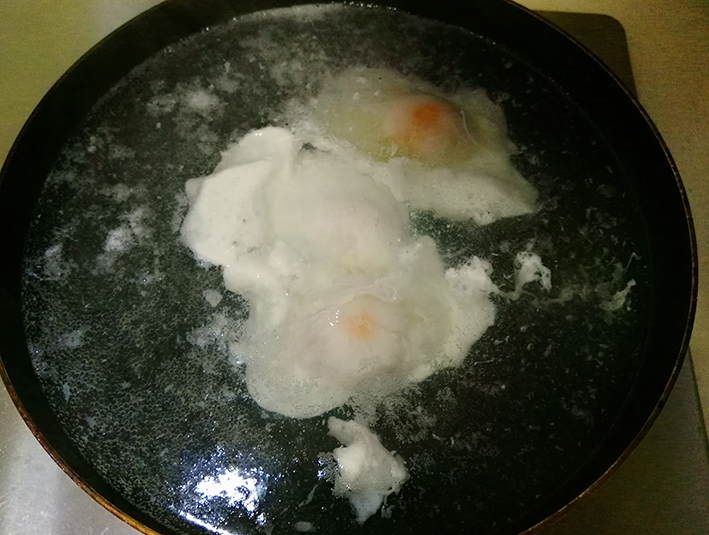 三鲜荷包蛋的做法 步骤5