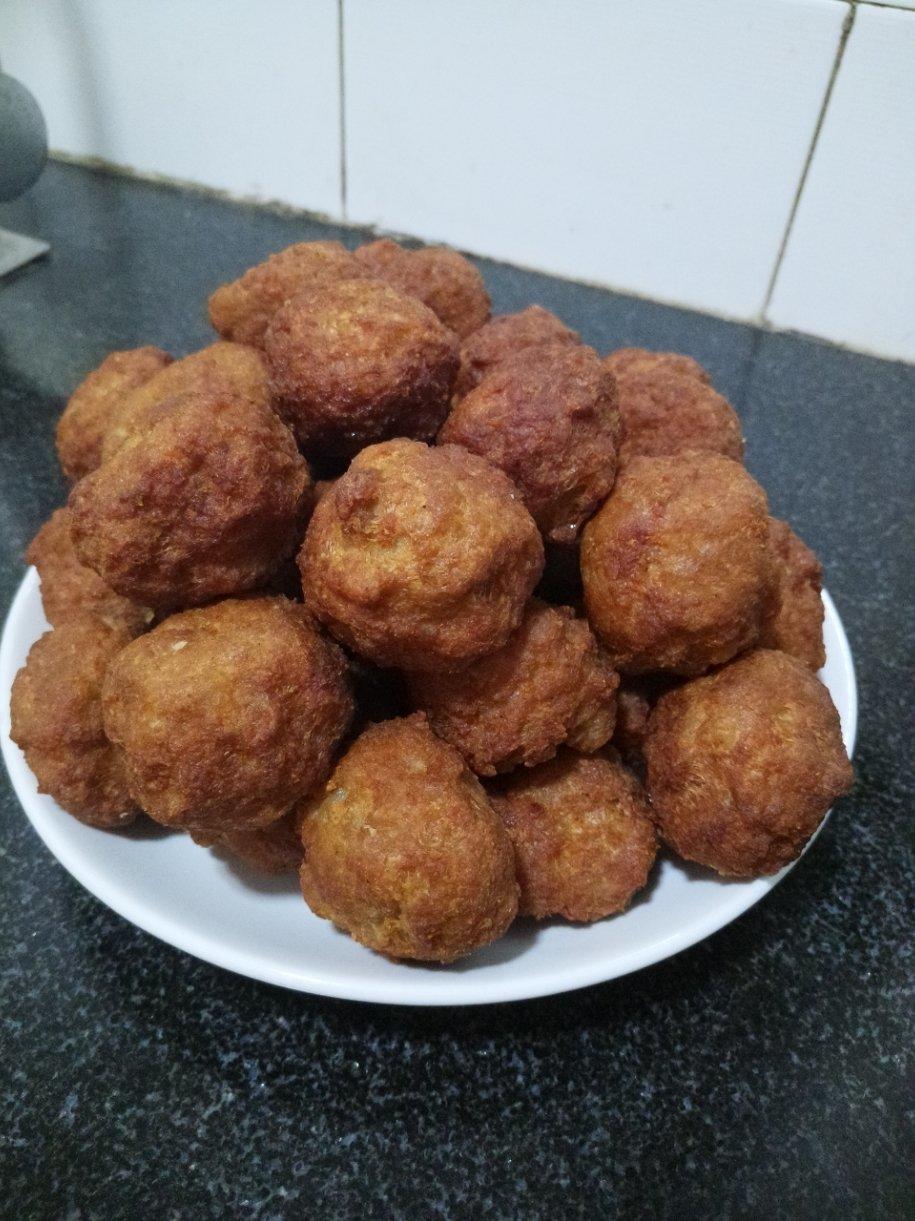 四喜丸子/红烧狮子头 Chinese Meatballs