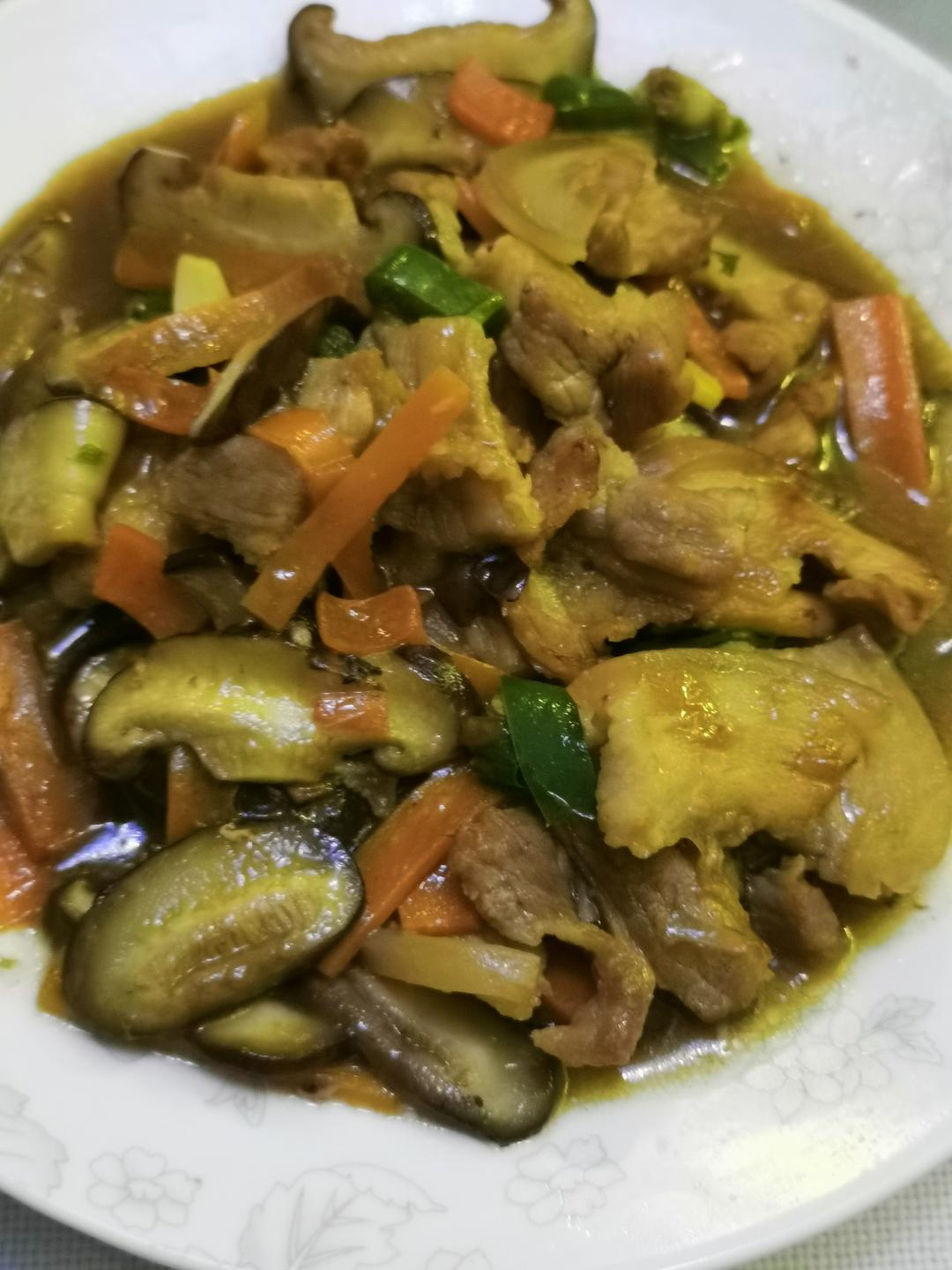 鲜香嫩滑，蚝油香菇炒肉片