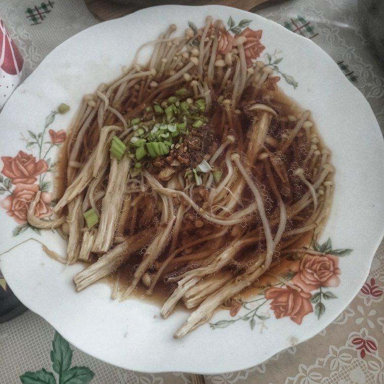 蒜蓉蒸金针菇