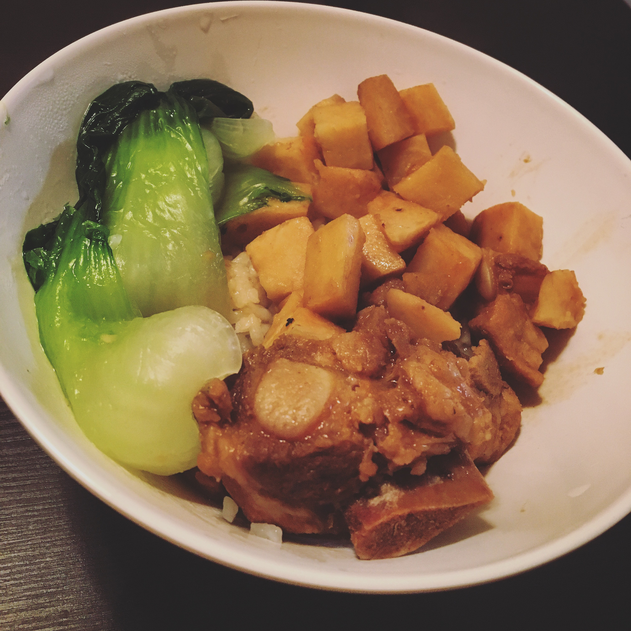 胡萝卜土豆炖排骨