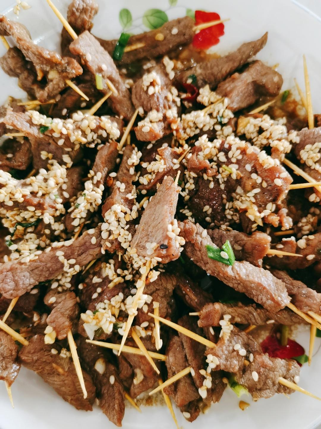 小朋友最爱～外焦里嫩牙签牛肉