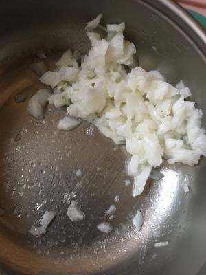 宝宝银鳕鱼苹果小米粥的做法 步骤9