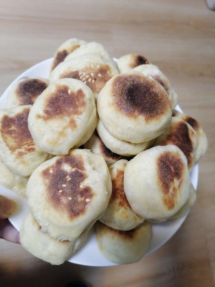 平底锅烙出来的·养胃山药饼·小面包