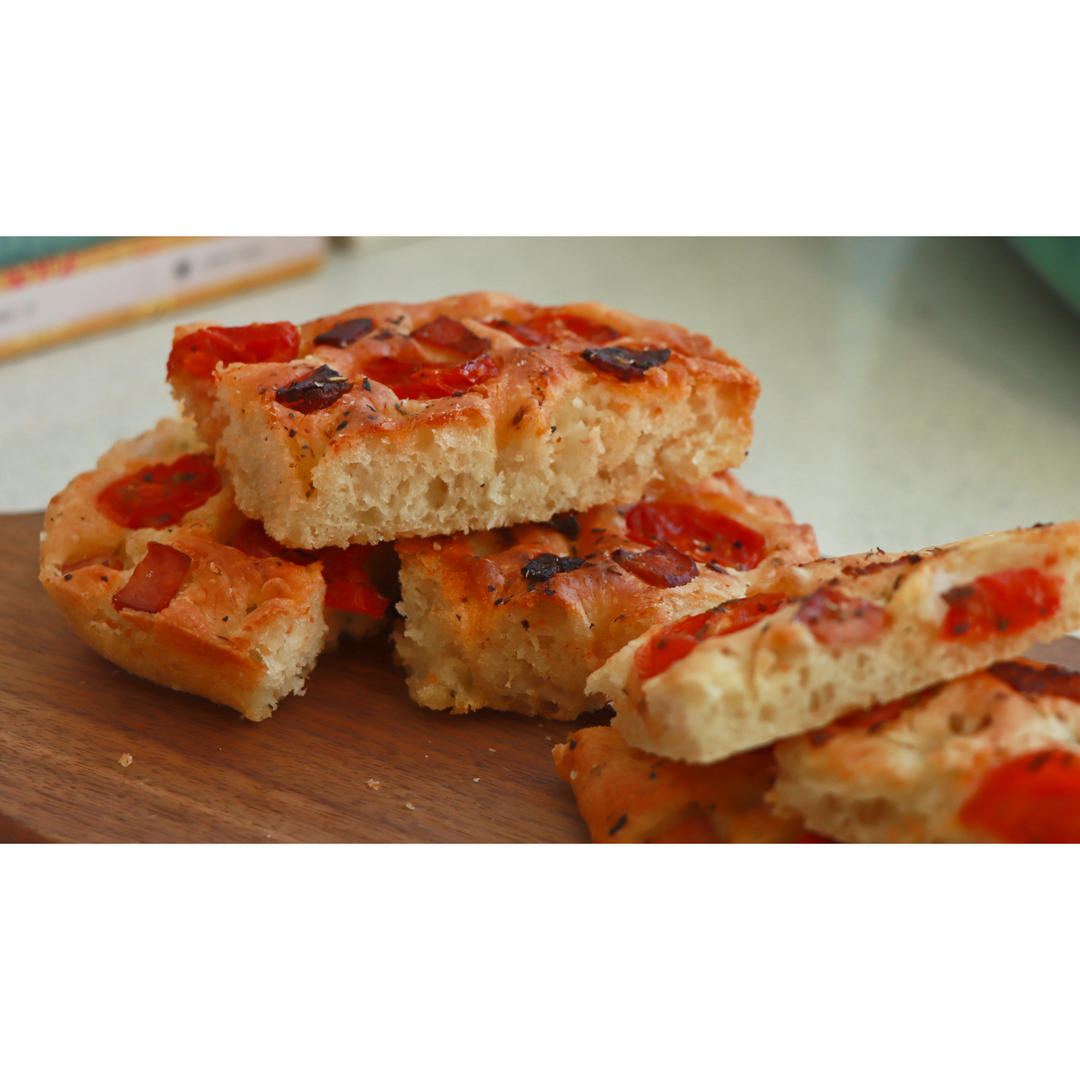 【KINFOLK】迷迭香佛卡夏（附天然酵种版）