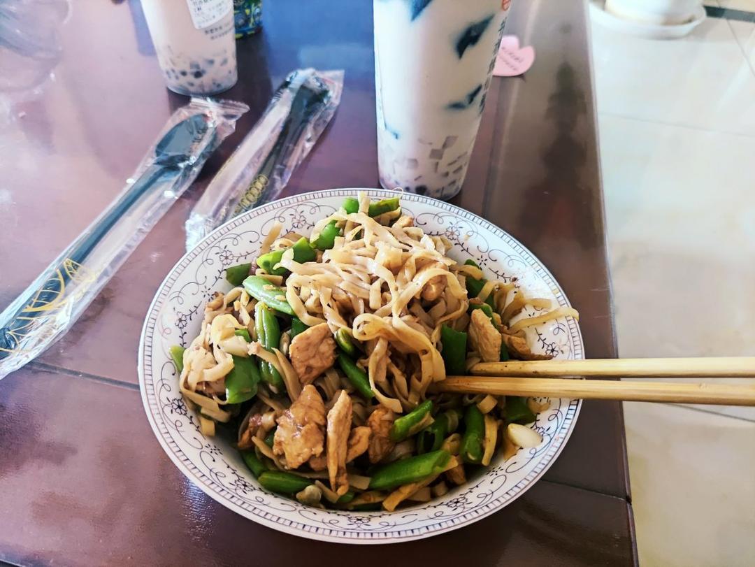 地道老北京扁豆焖面 豆角焖面 太好吃小心吃撑哦