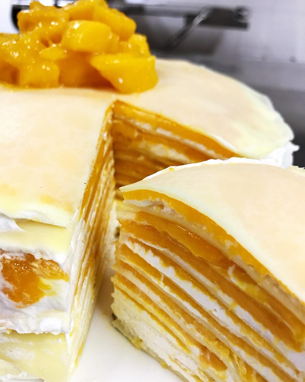 艹了个兔的喵喵做的芒果千层蛋糕(6寸)