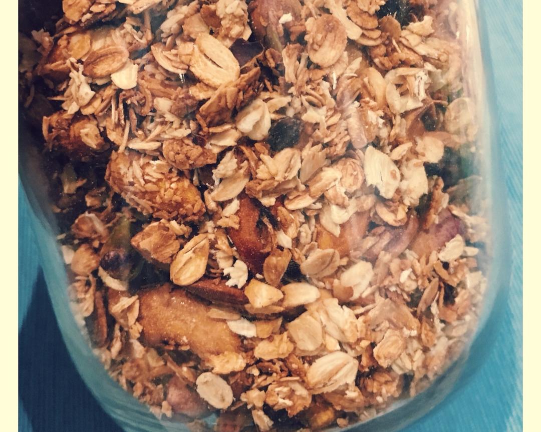 夢の 烤坚果燕麦片儿的做法