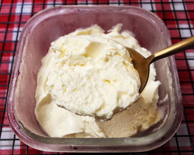 低碳 “酸奶冰淇淋”🍨的做法