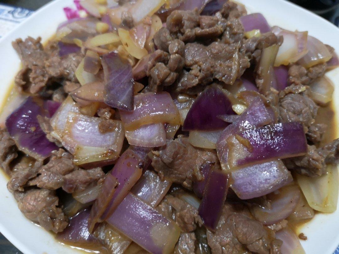 洋葱炒牛肉