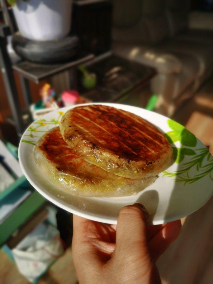 手抓饼馅饼早餐