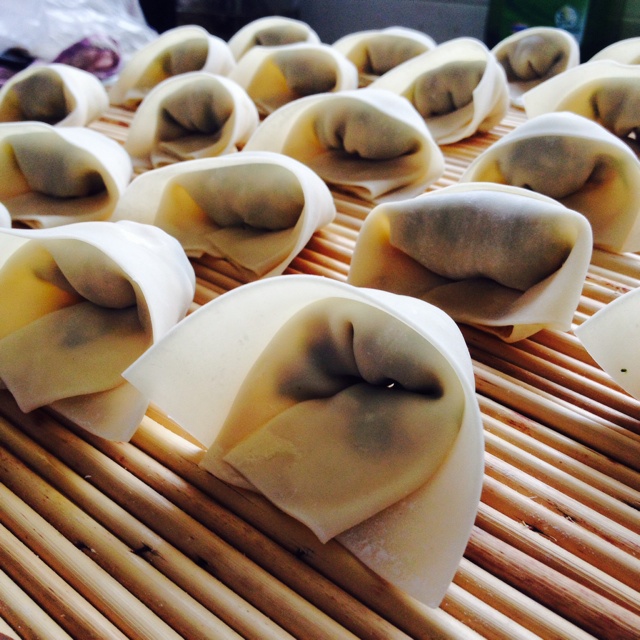 青菜香菇肉馄饨