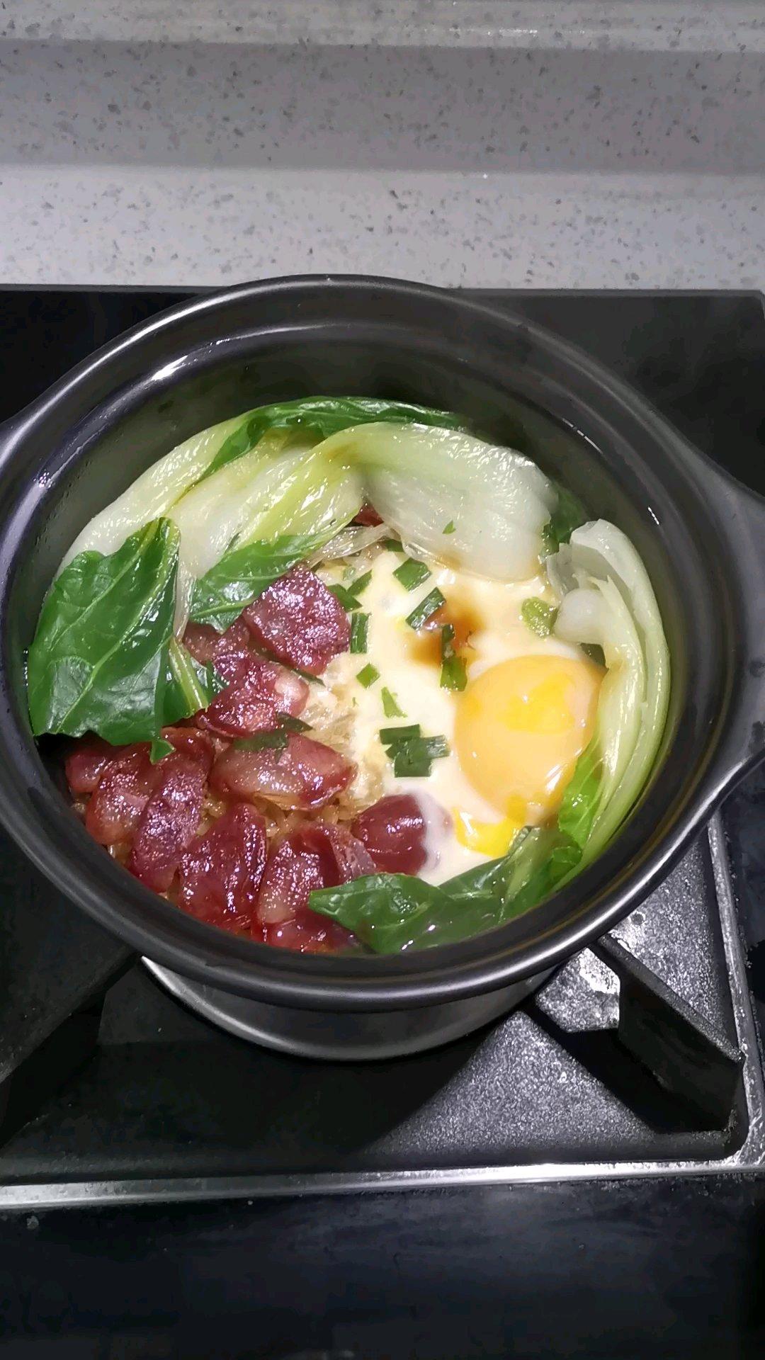 香肠煲仔饭