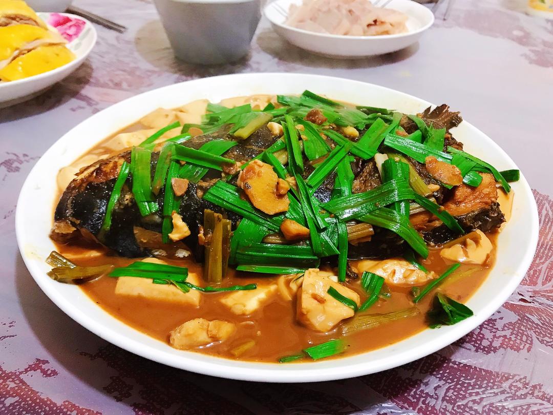 豆瓣酱千岛湖鱼头豆腐的做法