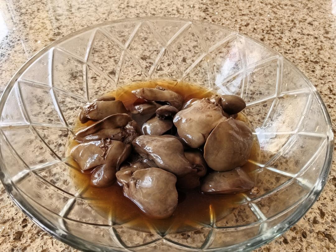 嫩卤鸡肝