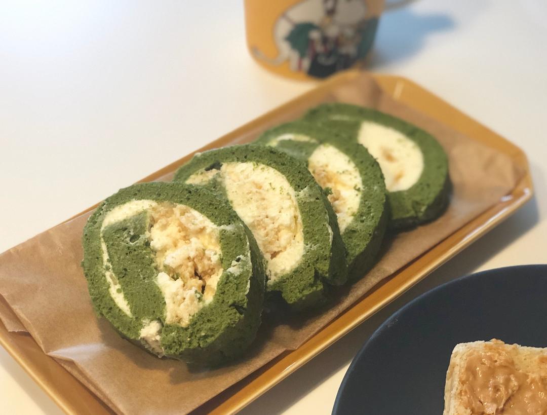 抹茶焦糖芝麻蛋糕卷