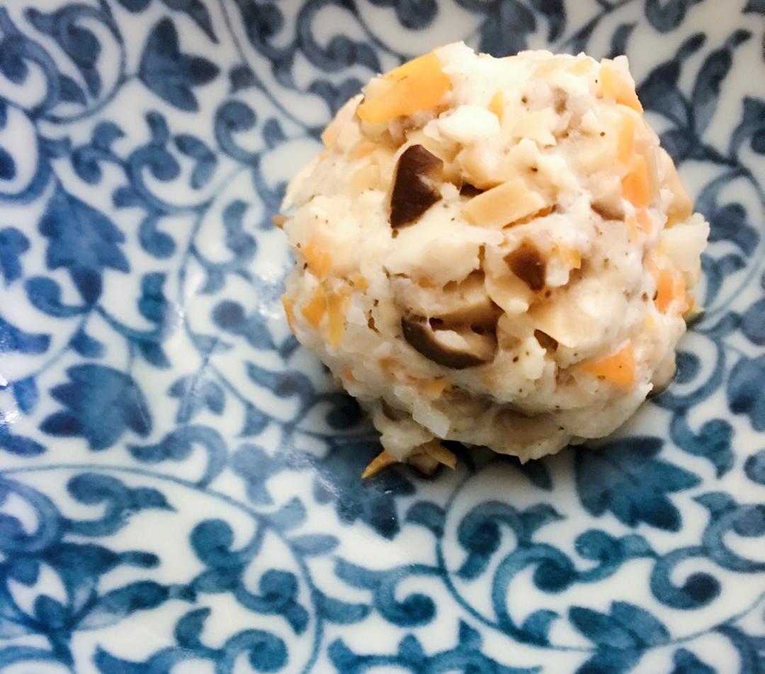 香菇胡萝卜鸡胸肉丸