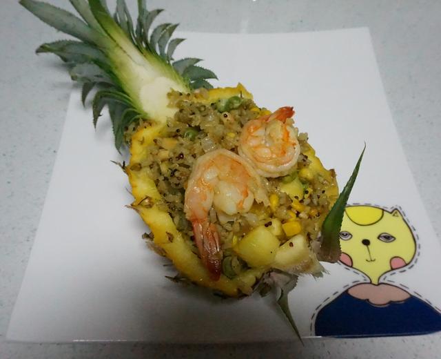 咖喱鲜虾菠萝饭