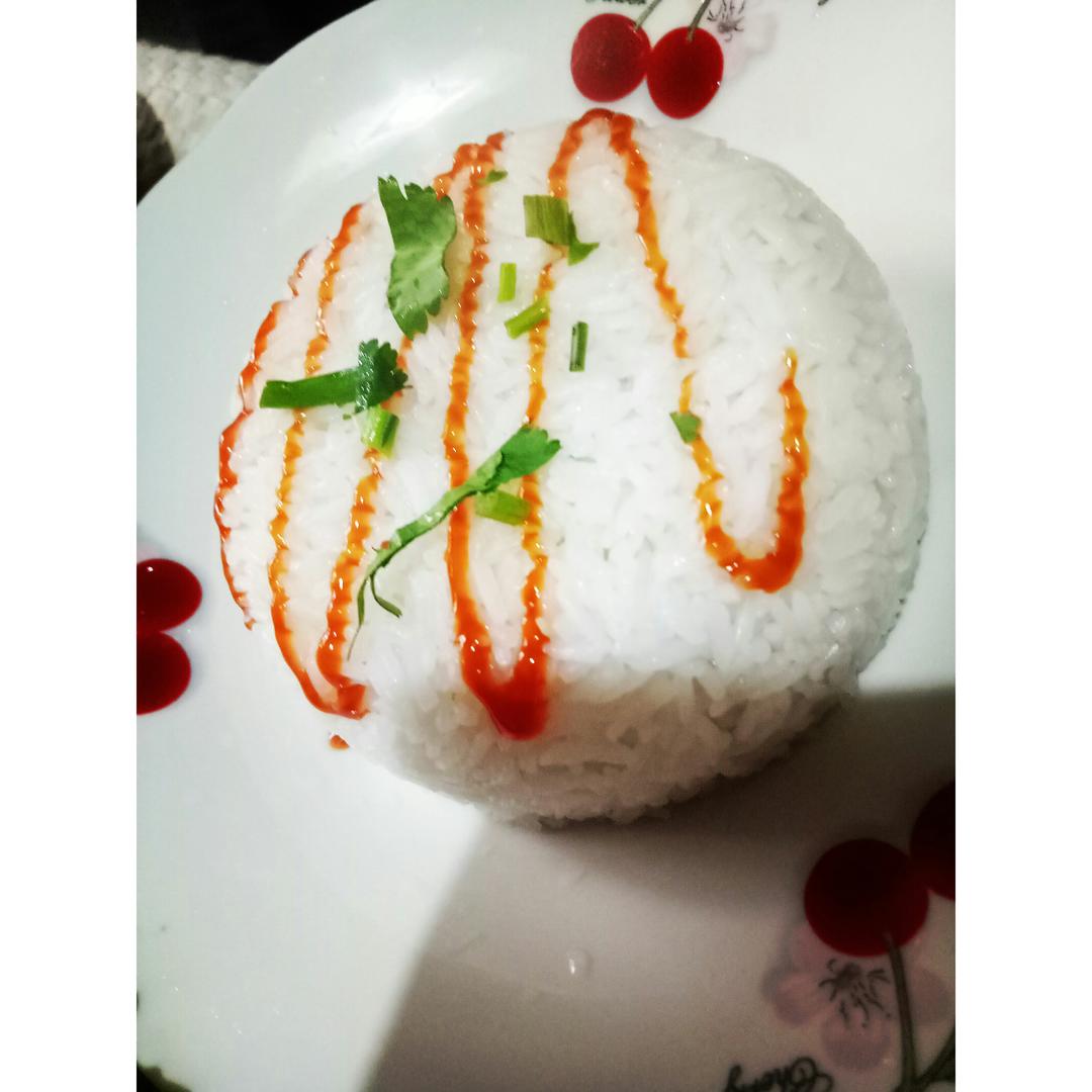 一碗安静的白米饭