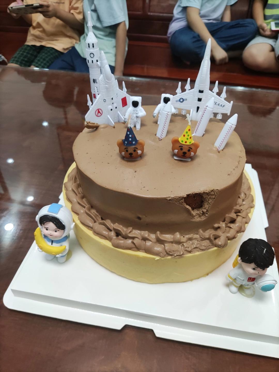 巧克力奶油蛋糕/巧克力奶油的操作手法。/「戚风及其衍生」烘焙视频蛋糕篇2