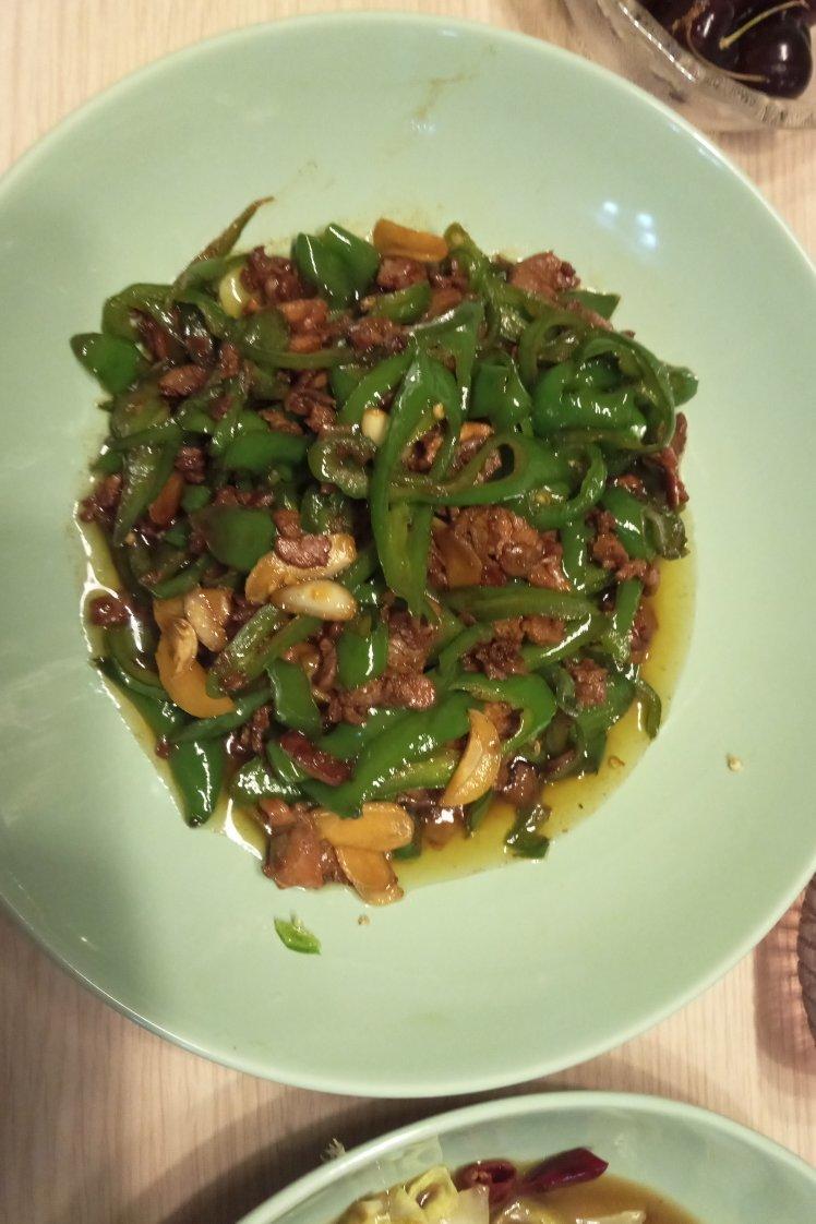 农家小炒肉【记忆中勾魂的油汤】