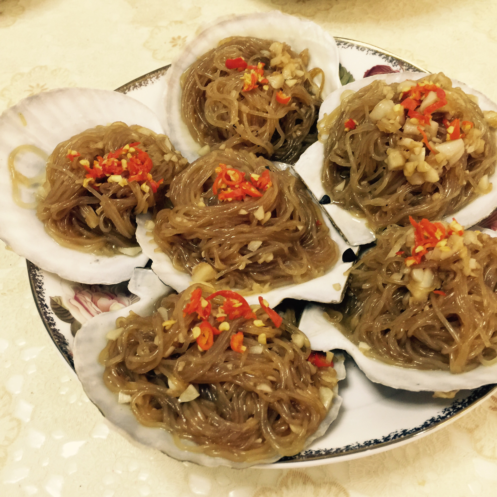 蒜蓉粉丝蒸扇贝