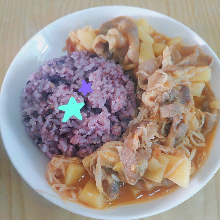 30分钟出晚餐 – 番茄土豆肥牛锅