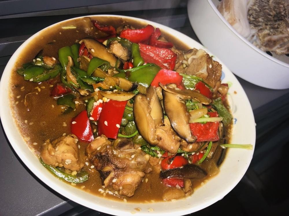 黄焖鸡米饭