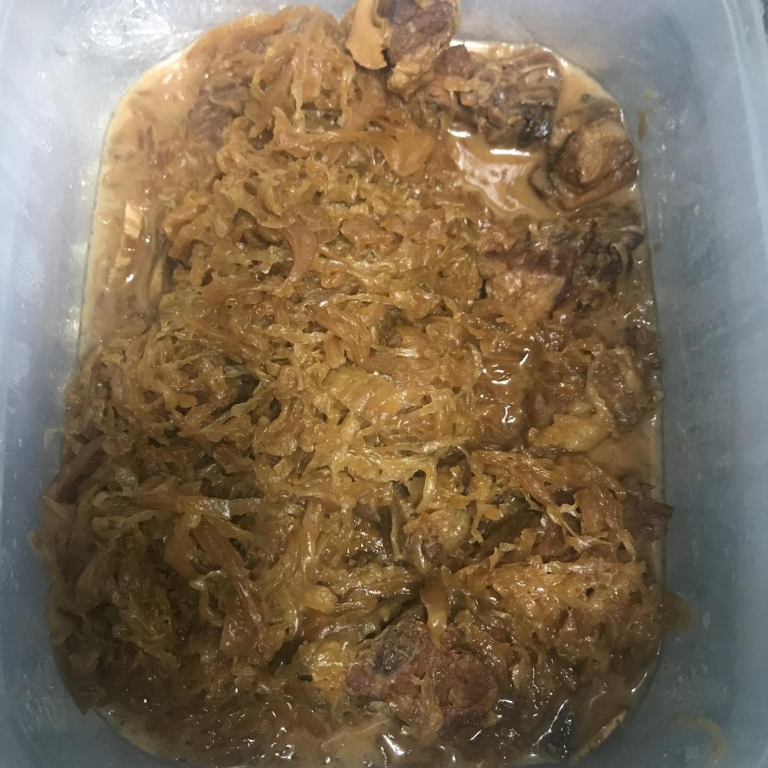 排骨炖酸菜