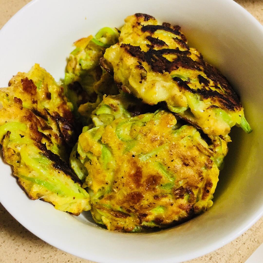 清爽西葫芦饼（低碳水）