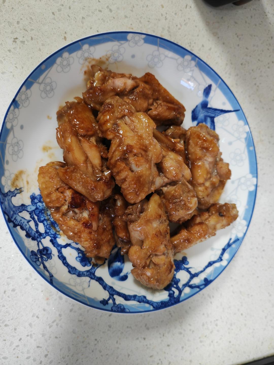 做法超简单的可乐鸡翅😍好吃到舔盘