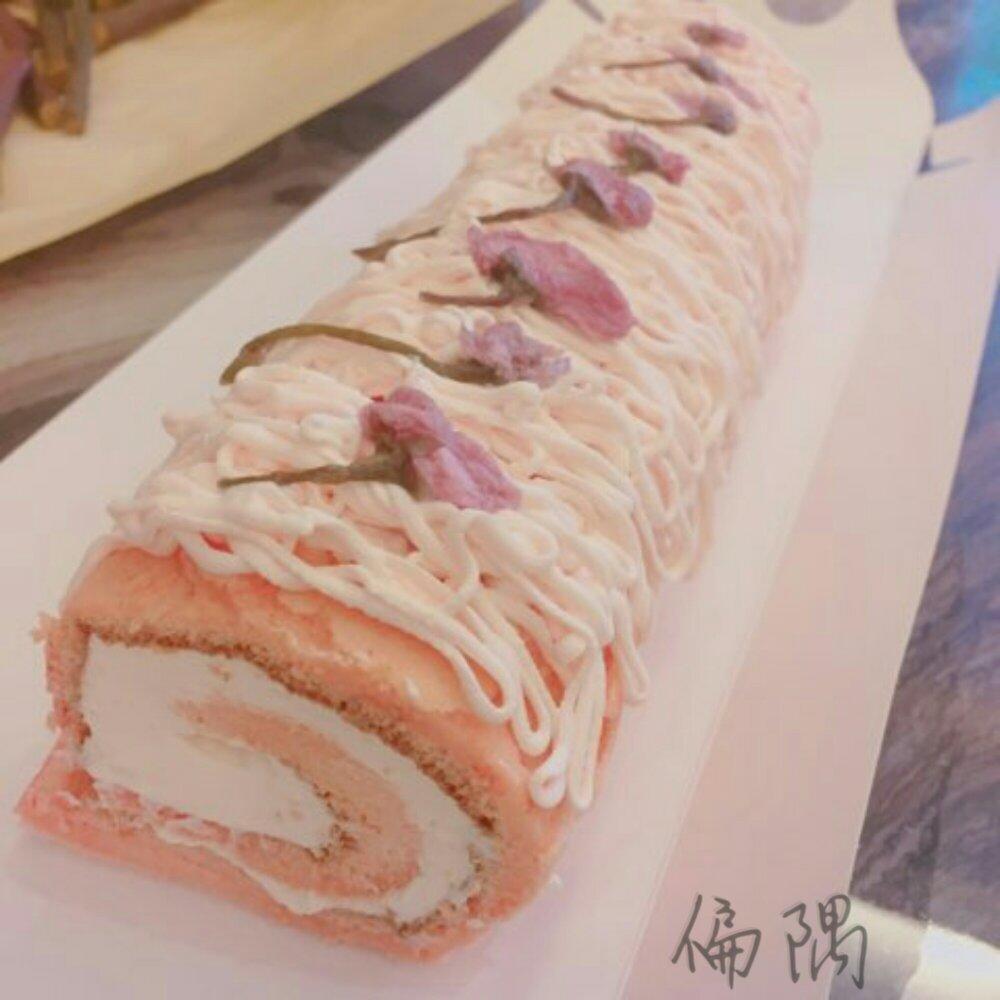 樱花蛋糕卷