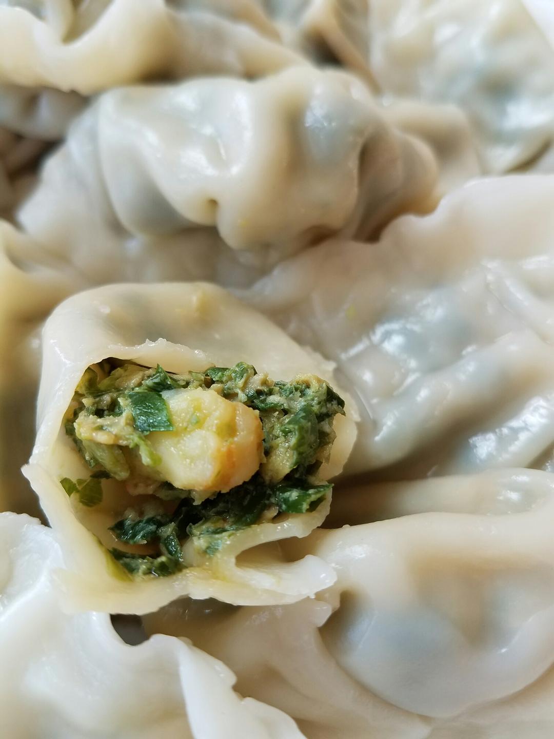 虾仁韭菜肉三鲜水饺的做法